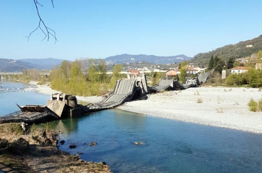 ponte crollato